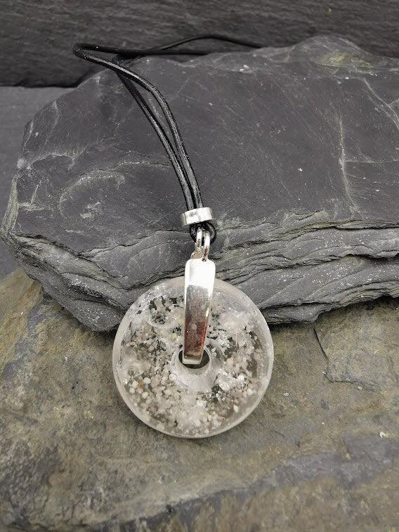 Tierhaarschmuck Donut, Amulette