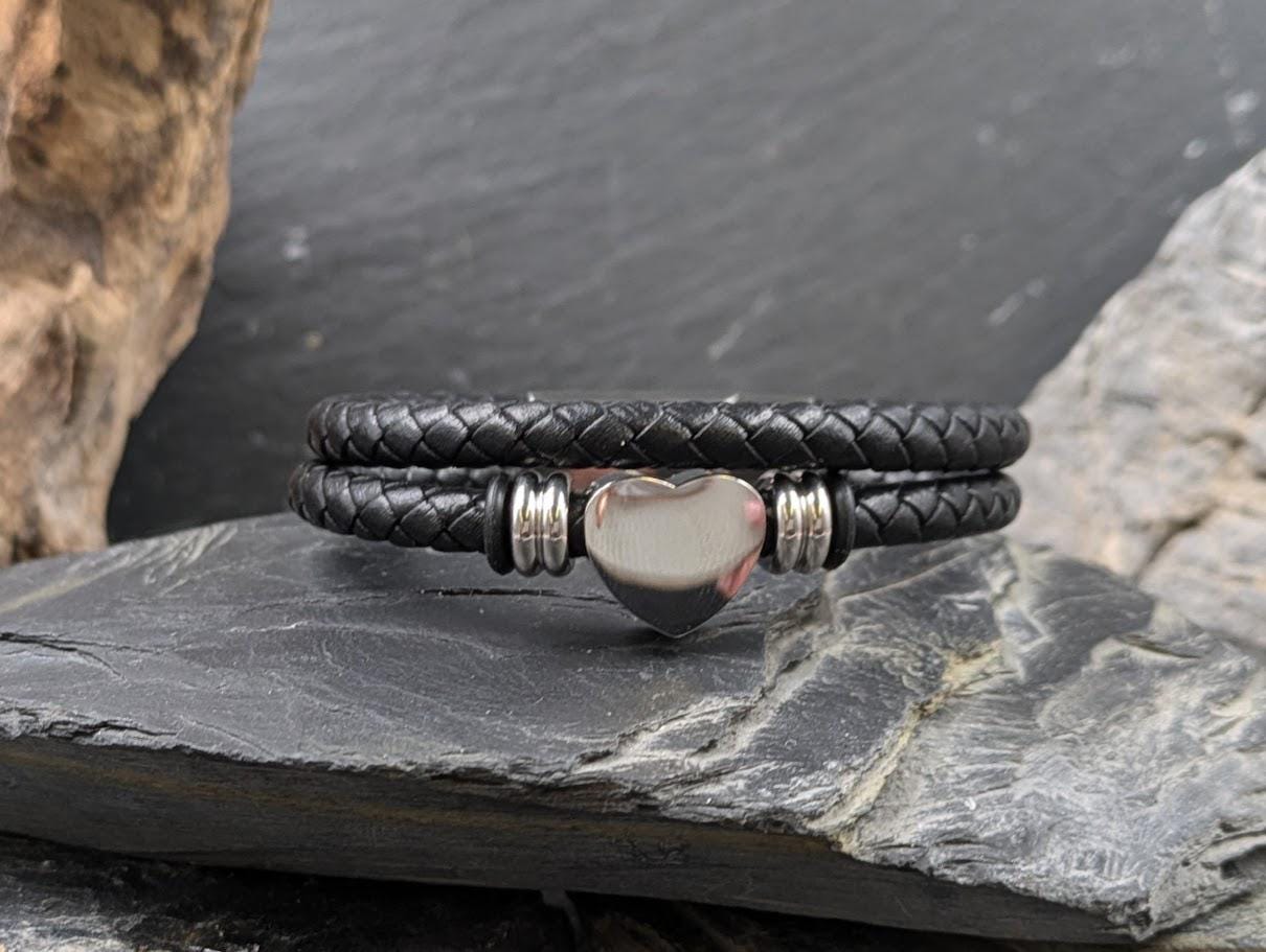 Gedenkschmuck Armband aus Leder mit Miniurne Herz