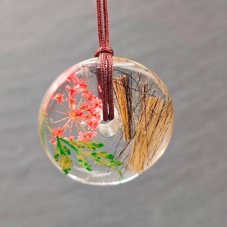 Tierhaarschmuck Donut, Amulette