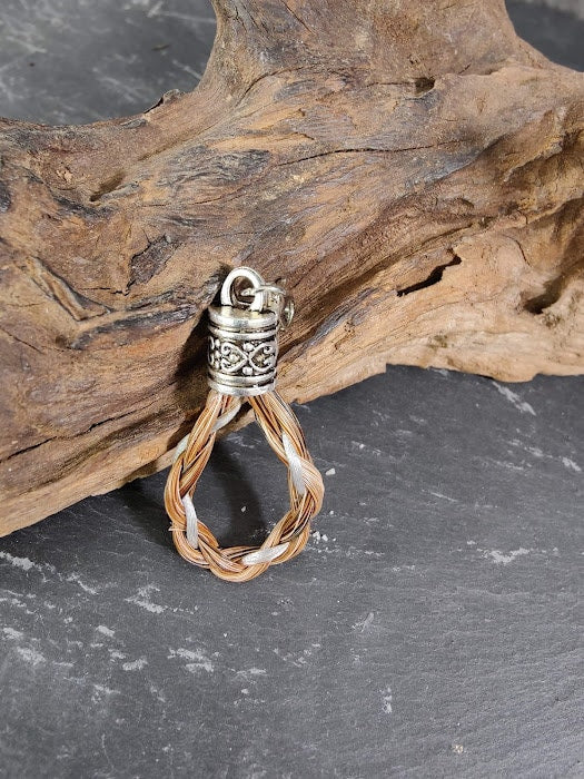 Pferdehaarschmuck, Schlüsselanhänger vom Schweif vom eigenen Pferd