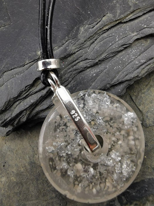 Tierhaarschmuck Donut, Amulette