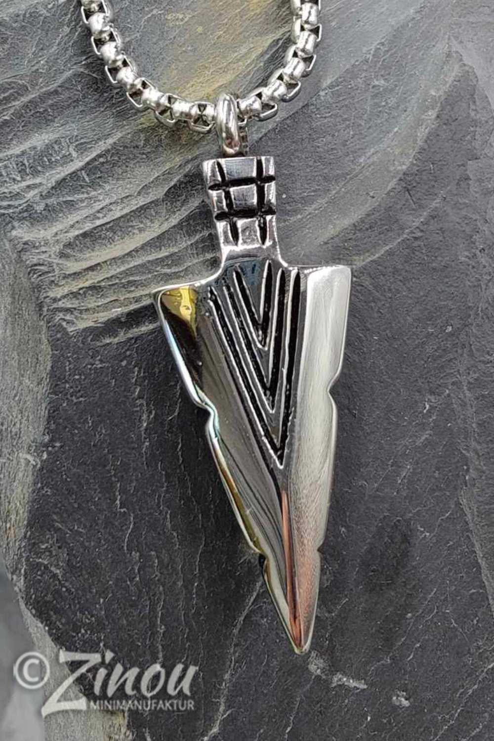 Mini Urne Edelstahl Pfeilspitze Silber mit Kette
