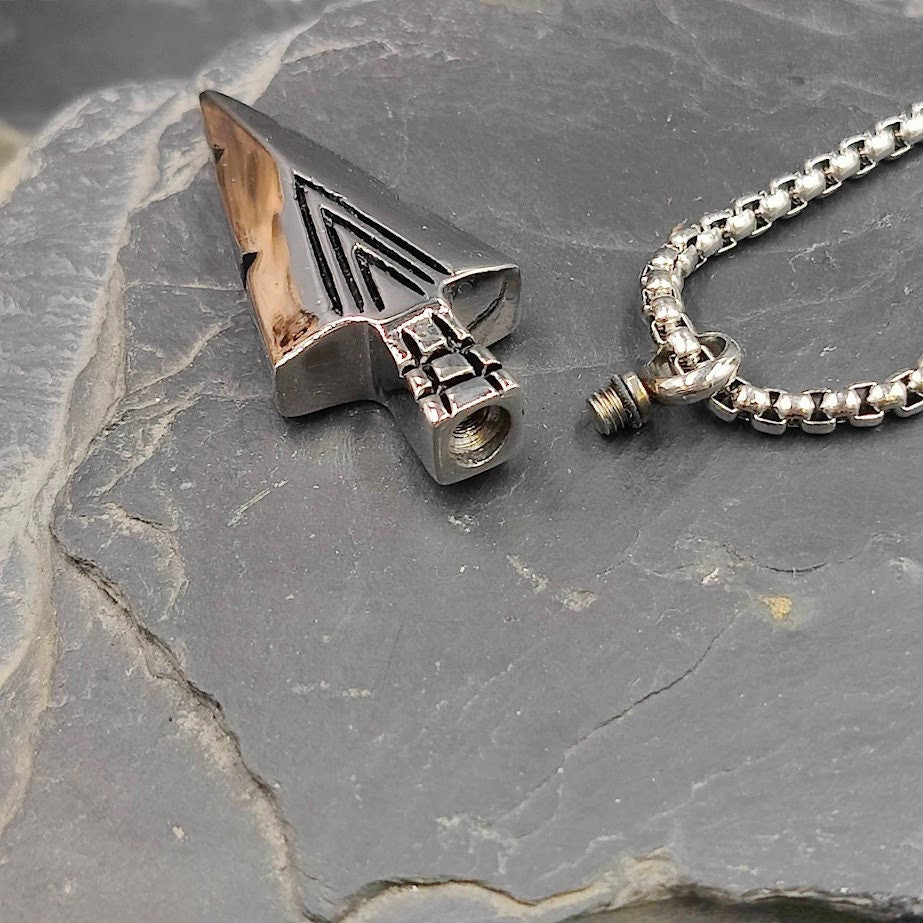 Mini Urne Edelstahl Pfeilspitze Silber mit Kette
