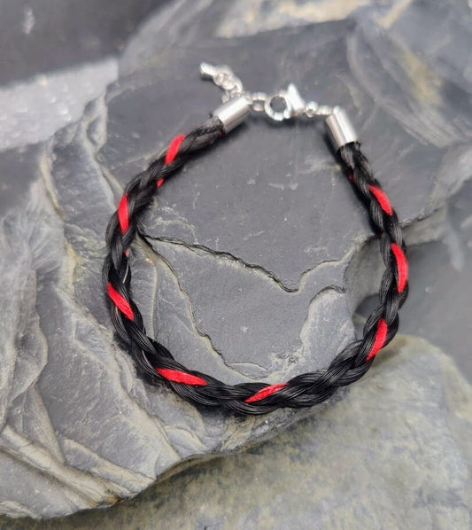 Pferdehaararmband mit buntem Seidenfaden