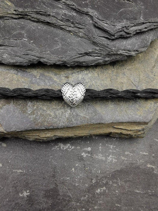 Pferdehaararmband mit Flügelperle