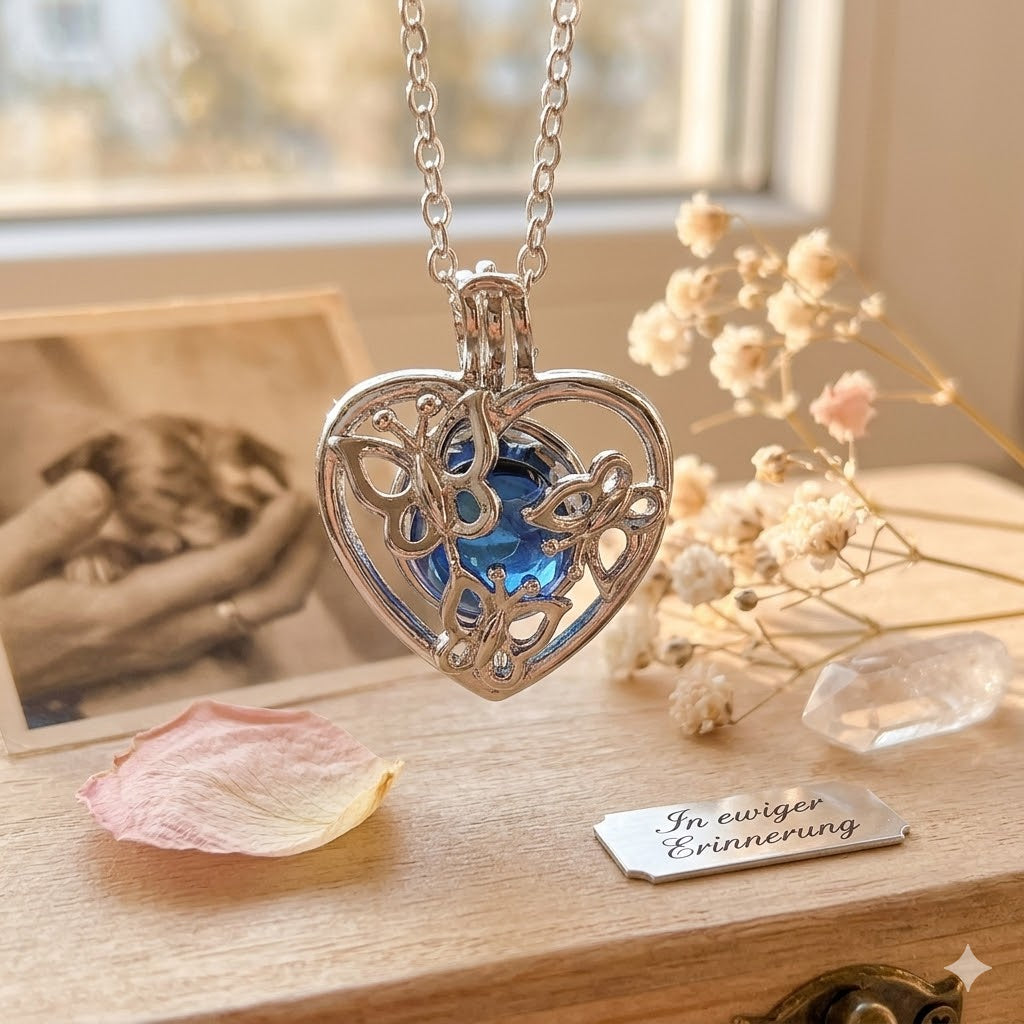 Engelsrufer-Herz-Schmetterling-silber-blaue-Perle-Trockenblumen-Zinou