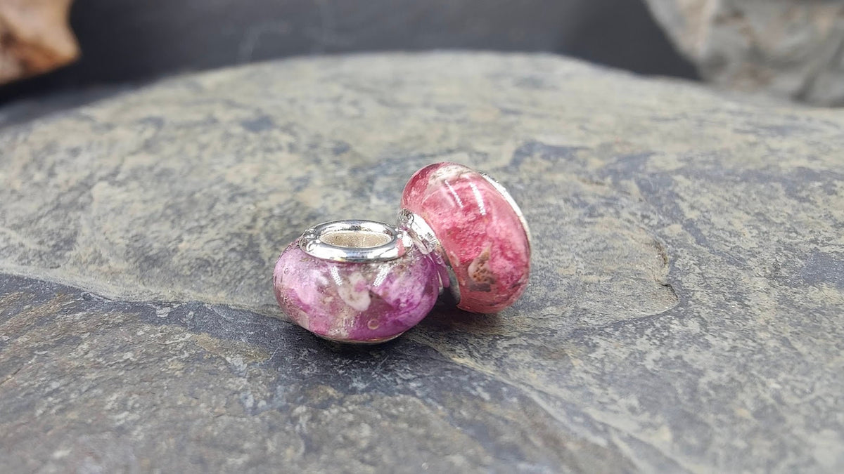 Ascheperlen mit rosa Blüten Tierhaarschmuck Andenken Zinou Minimanufaktur