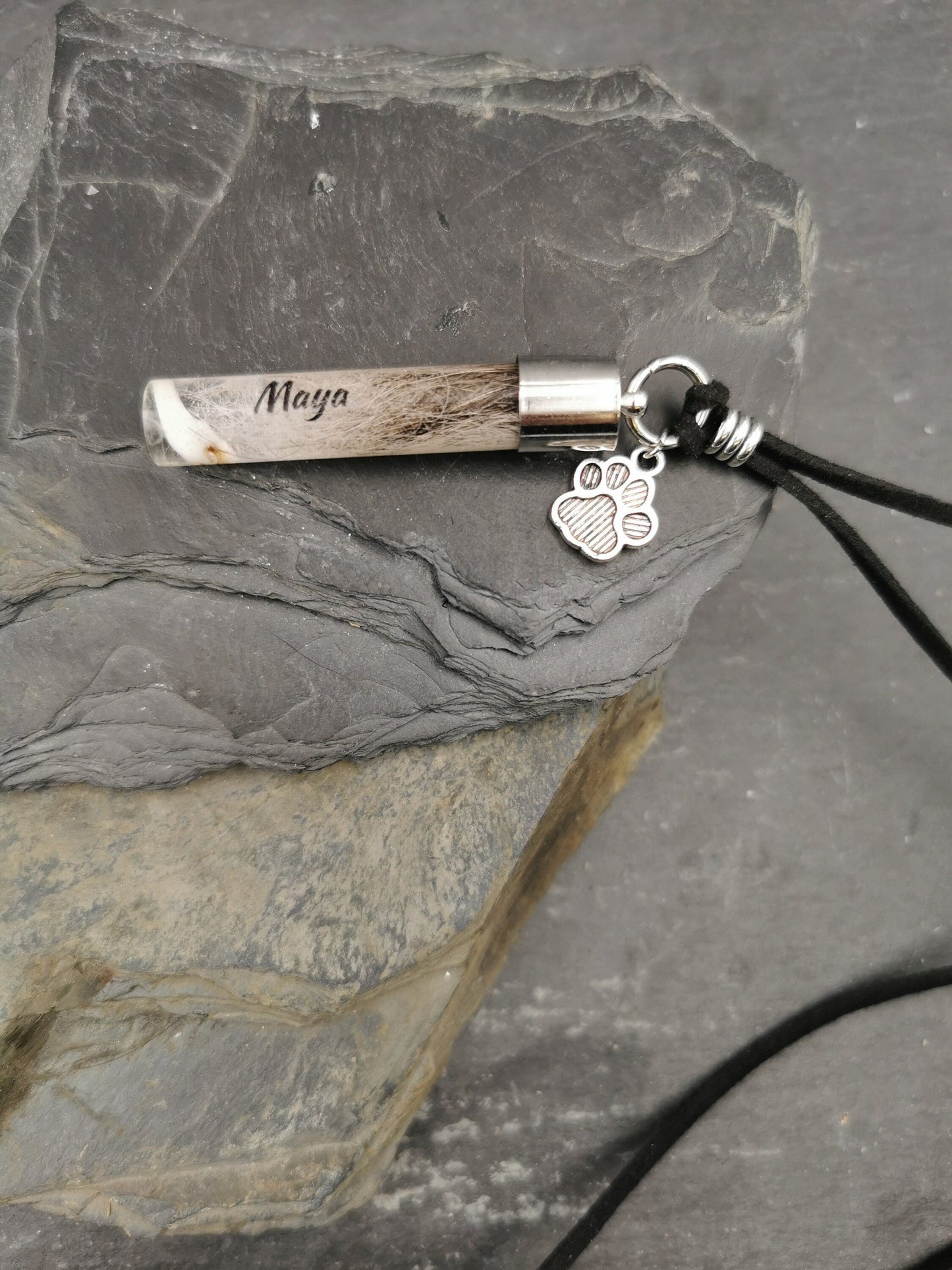 Pendentif tube avec fourrure, dents, cendres, cheveux, boucle de bébé, cordon ombilical, peau de serpent, porte-clés de crémation, bijoux en poils d'animaux,