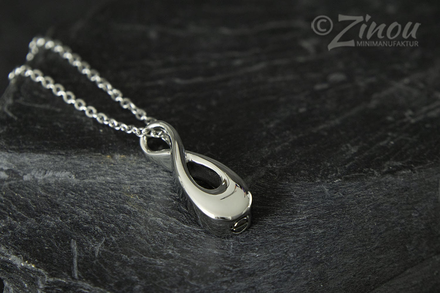 Urn pendant Infinity to fill yourself